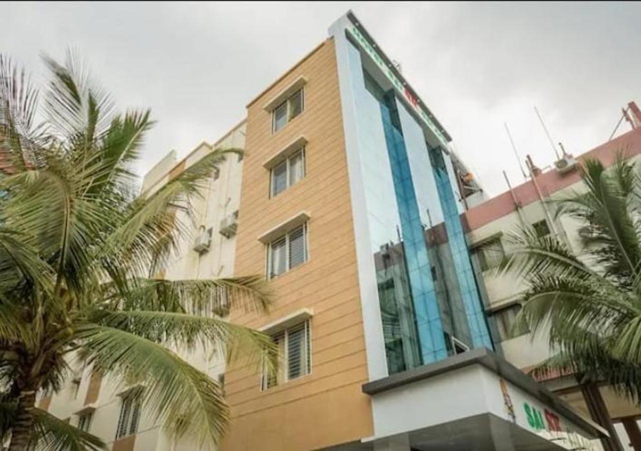Hotel Sai Sk Palace Ширди Екстериор снимка